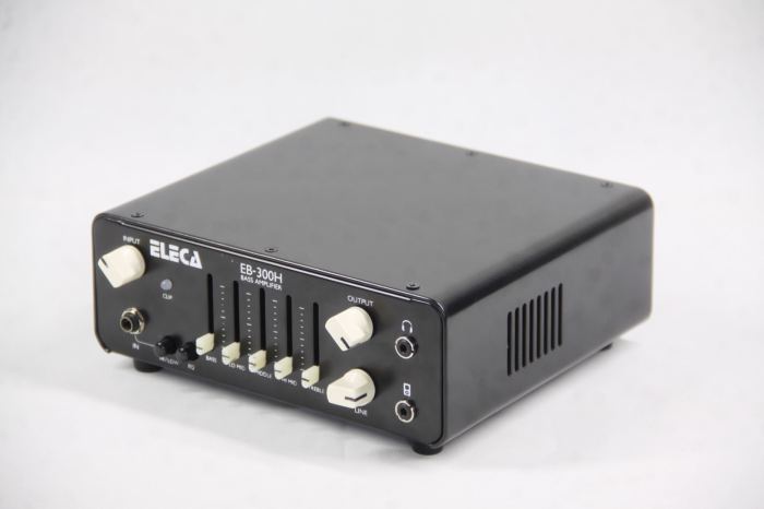 Eleca  Bass Amp Head, Class-D 300W, EB-300H