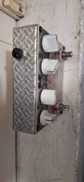 Pedal de Overdrive / Distortion / Boost Handmade Vintage Boutique