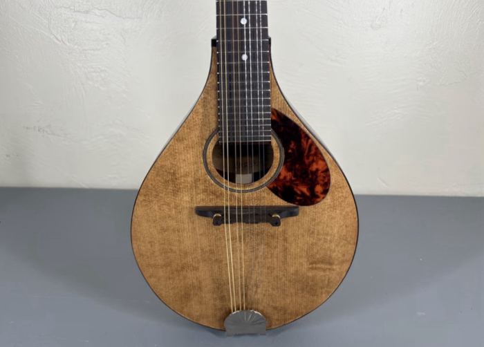 A-Style 8-String Mandolin Natural Brown Spruce/Mahogany w/ Hard Case