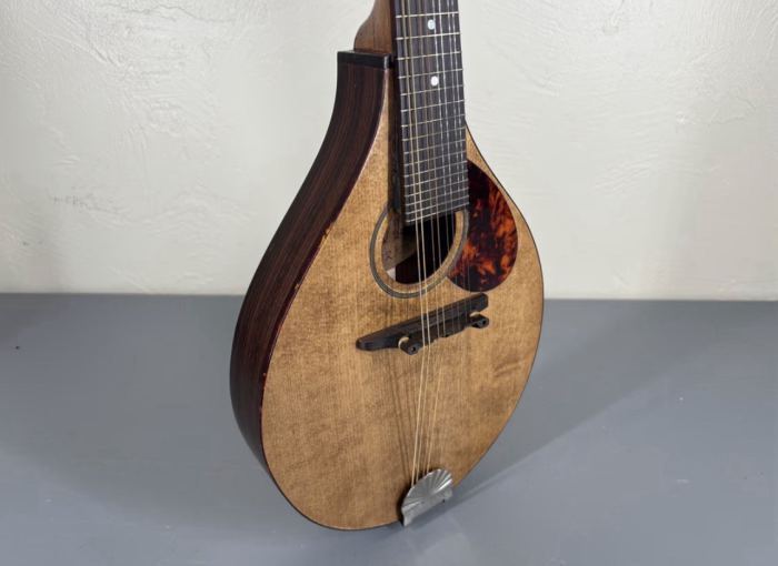 A-Style 8-String Mandolin Natural Brown Spruce/Mahogany w/ Hard Case
