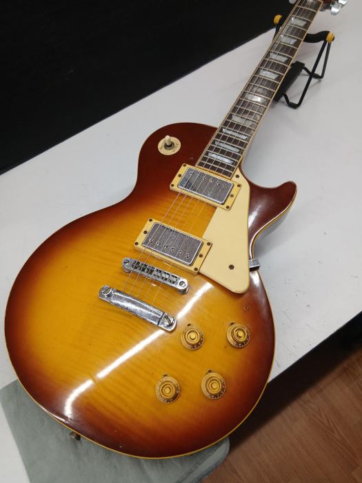 GRECO EG700 Les Paul Type Electric Guitar Hollow Chamber Body