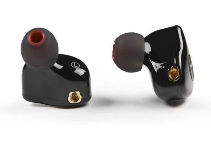 HiFi Stereo In-Ear Monitor Headphones with Dual Dynamic Drivers and Detachabl...