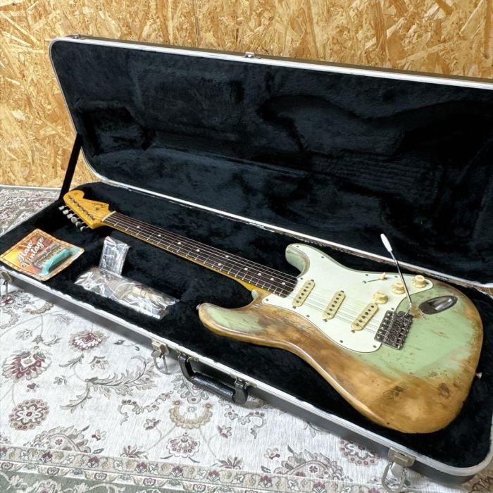 Fender Japan Stratocaster Relic Custom Shop Pickups O Serial MIJ Electric Guitar