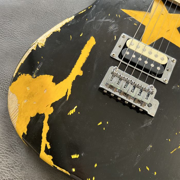 Custom Shop ST Black Relic Aged Electric Guitar Tremolo Bridge Maple Fretboard