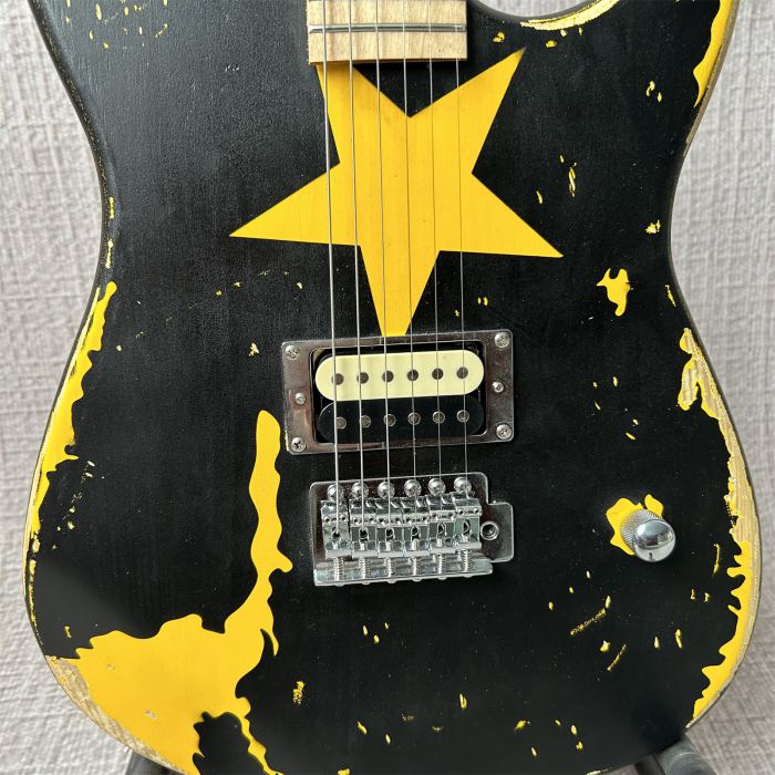 Custom Shop ST Black Relic Aged Electric Guitar Tremolo Bridge Maple Fretboard