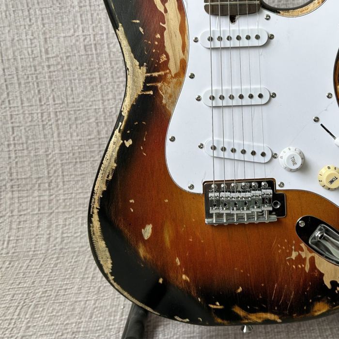 Custom Shop ST Mixed Color Heavy Relics Electric Guitar SSS Pickups Real Photo