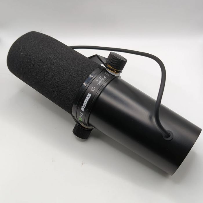 Shure SM7B 40Hz - 20kHz Dynamic Cardioid Microphone
