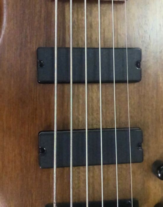 Ibanez 6 String  GSR206B Electric Bass Guitar - USED - VG