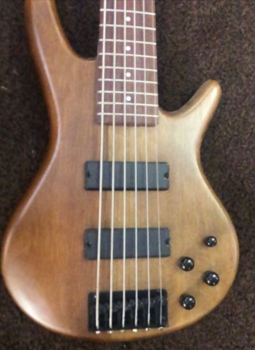 Ibanez 6 String  GSR206B Electric Bass Guitar - USED - VG