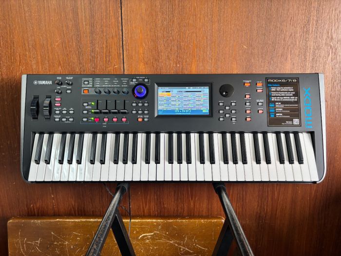 Yamaha MODX6 61 Semi Weighted Key Synthesizer w/ power supply