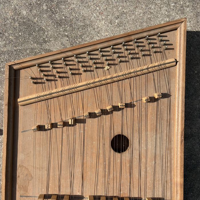 Hammered Dulcimer w/ Hammers, Natural Finish, Trapezoidal Shape, Heavy READ