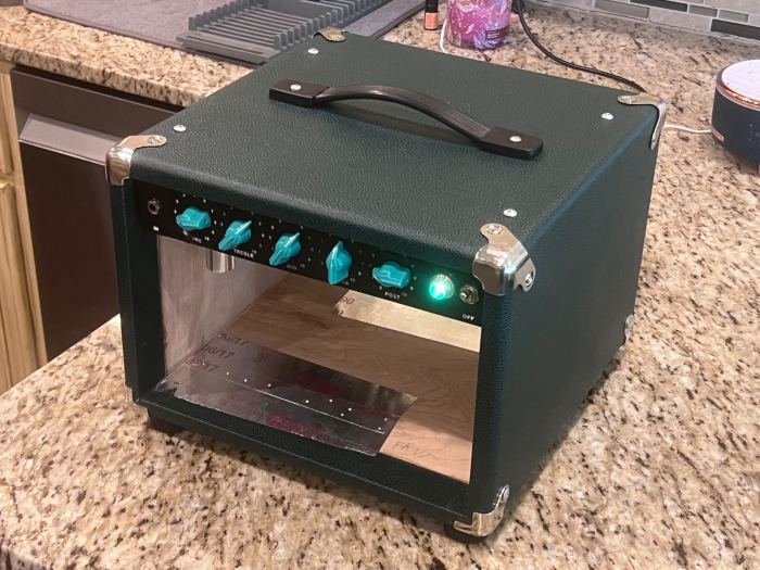 Kroker 20 watt Tube Boutique Hand Wired guitar amplifier (USA) Incredible!