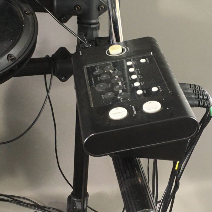 7 Piece Electronic Drum Kit Model E-ED001 2010 Black Cymbals Drums Pedals + Rack