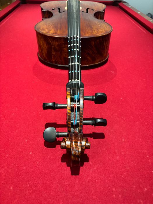Song Professional Master Cello 4/4  Bird's eye curly maple body, spruce top