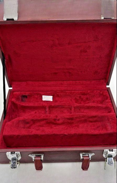 Buffet Crampon E11 Bb Clarinet Wood Black/Silver Germany with Case Untested