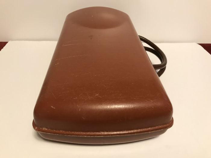 VTG CG Conn/Pan American “Cocobolo wood-tone” Clarinet w/leatherette case