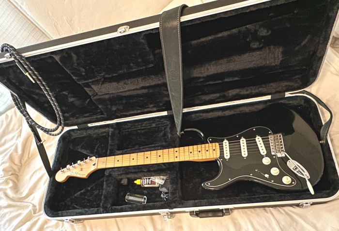 Vintage LEFT-HANDED '99 Fender Mexican Stratocaster with upgraded pickups, case