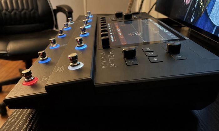 Line 6 Helix Stadium Floor With Soft Case