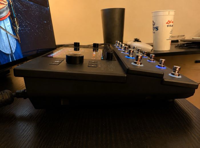 Line 6 Helix Stadium Floor With Soft Case