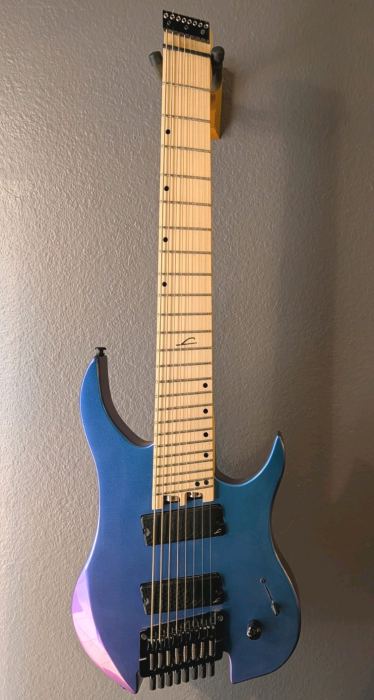 Legator G8FS Lunar Eclipse Headless 8 String Electric Guitar Ghost Multiscale