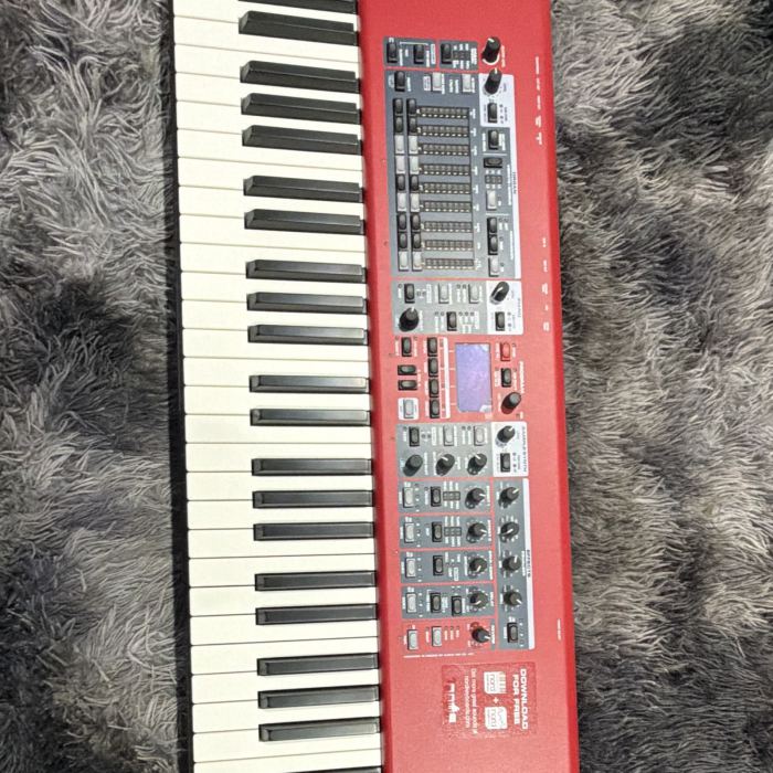 Nord Electro 6 HP 73-Key Weighted Stage Keyboard, USB/MIDI, Red, Gig Bag