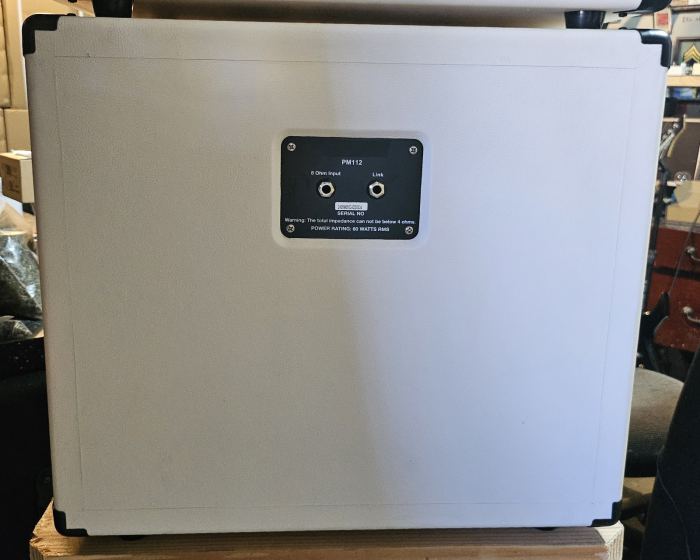 Brand New, Multicomp Pro 12 inch extention speaker Cabinet for electric guitars.