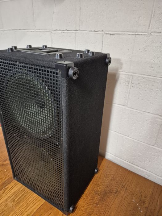 2 X 12 LOADED GUITAR SPEAKER CABINET - SLM 86-455-08/ 60W / 16 OHM extra bumpers