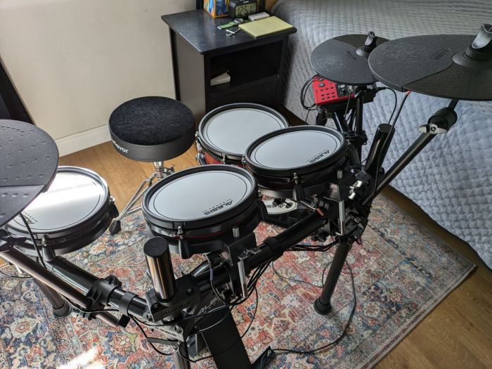 Alesis Nitro Pro Mesh Electric Electronic Digital Drum Kit Set + Drum Throne