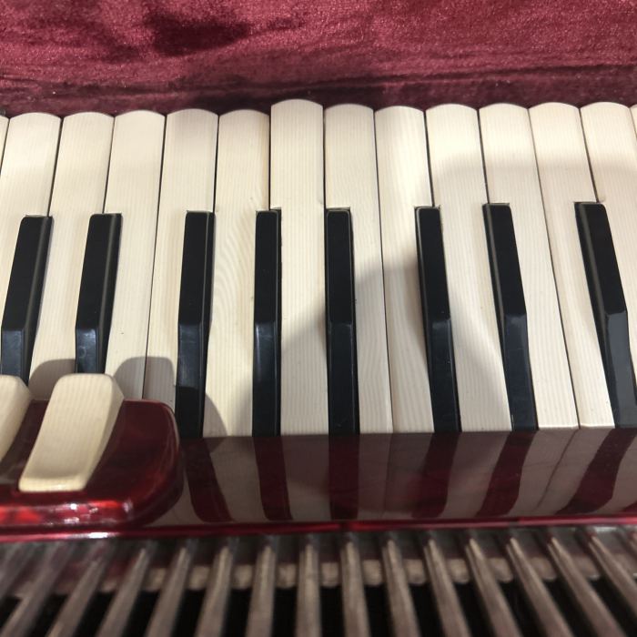 Vintage Silvio Soprani professional accordion Red Cracked Ice 1950s, Tested