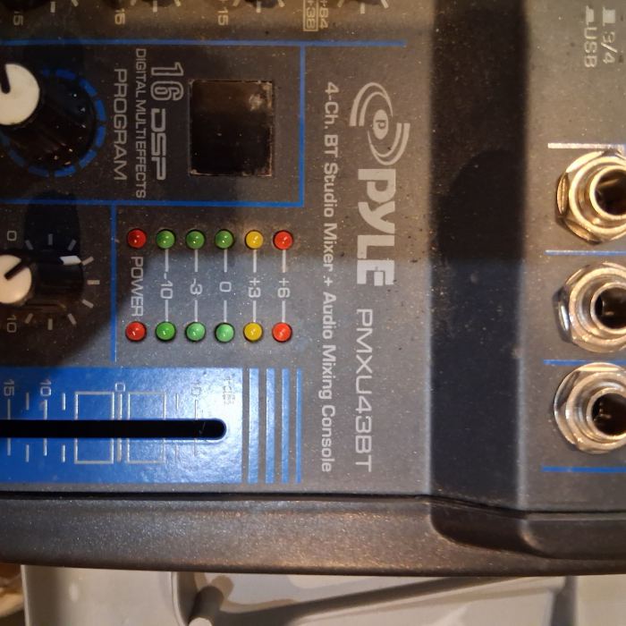 Pyle PMXU43BT 4-Channel Bluetooth Mixer USB XLR 1/4" Effects Phantom Power