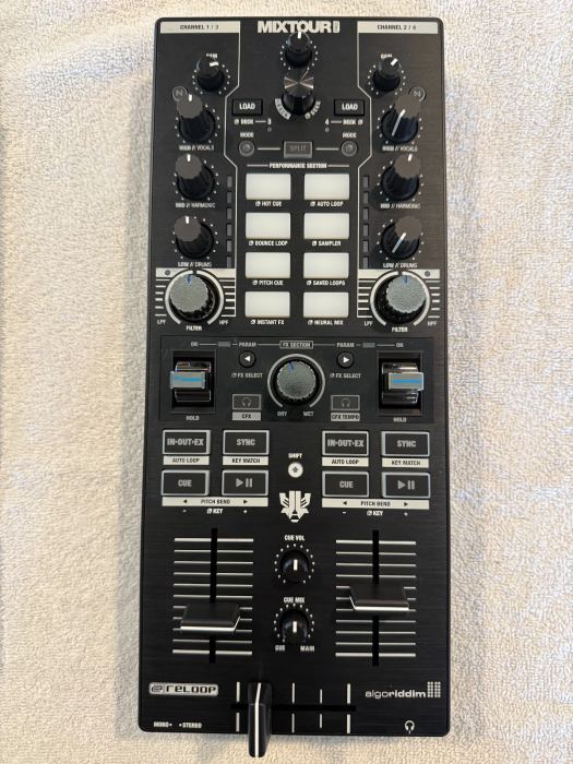 Reloop MIXTOUR PRO 4-Deck All-In-One DJ Controller w DECKSAVER PACKAGE!