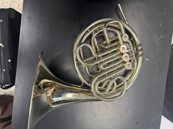 YAMAHA  PROFESSIONAL DOUBLE FRENCH HORN  YHR 668N (DJ1039459)