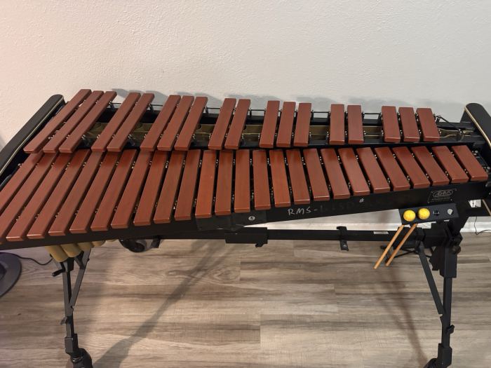 Adams Soloist Quint 35 Xylophone Professional Rolling Frame Cover Mallets READ