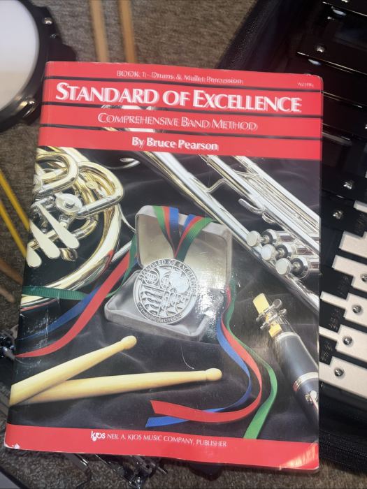 Professional 32 Note Glockenspiel Xylophone Bell Kit for beginner w/ Drum Sticks
