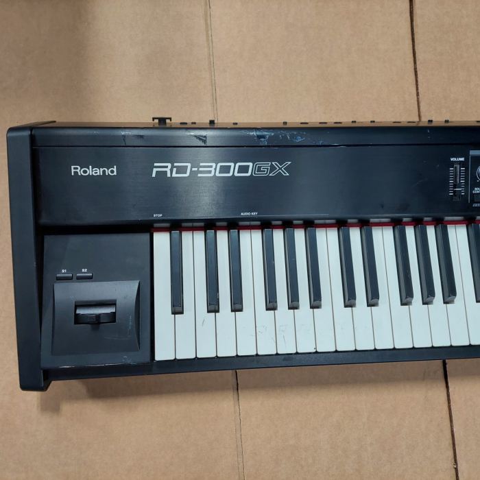 ROLAND RD-300GX 88 Weighted Keys Stage Piano