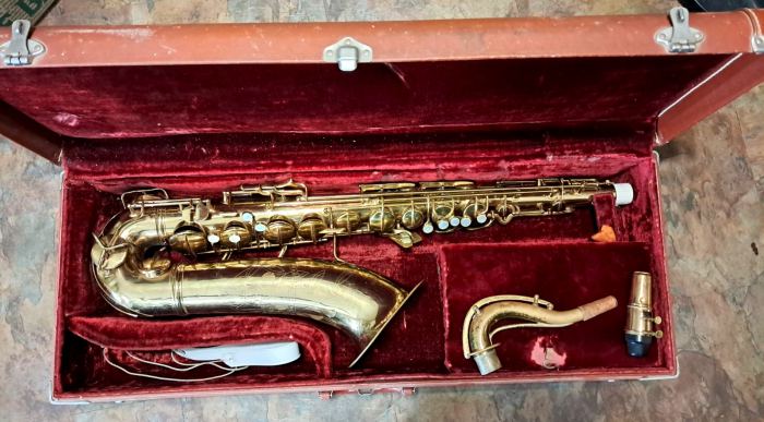 CONN 10M TENOR SAXOPHONE "NAKED LADY" LOW PITCH Bb FROM 1951