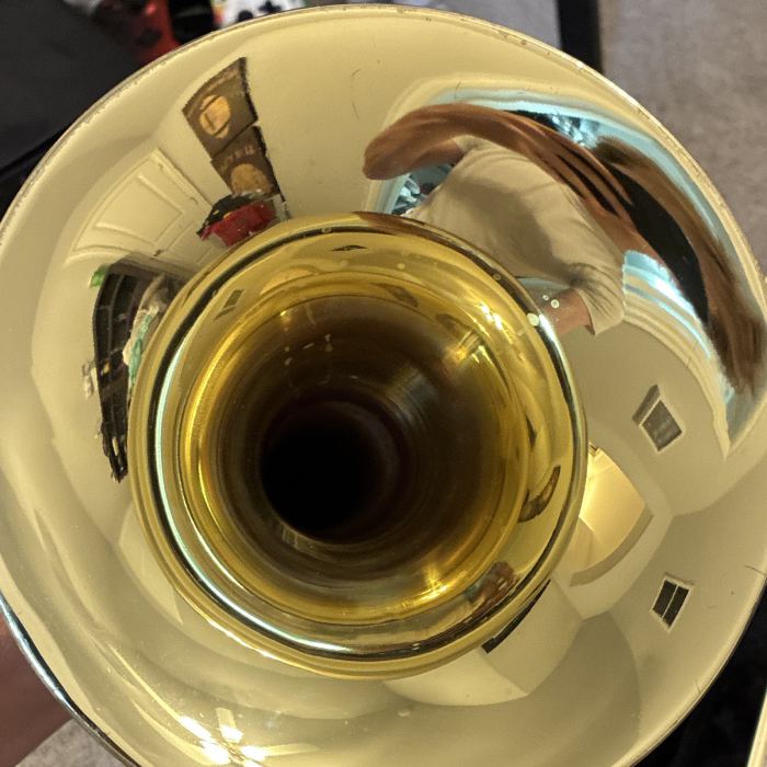 King Bb Tenor Slide Trombone Medium Bore Lacquered Brass Water Key Case