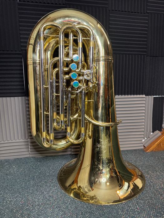 Eastman Winds EBC836 Professional 6/4 Large CC Tuba Yellow Brass LACQUER | USED