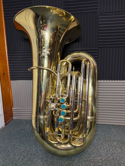 Eastman Winds EBC836 Professional 6/4 Large CC Tuba Yellow Brass LACQUER | USED