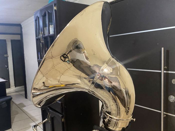 BBb Sousaphone Silver tuba jupiter desmontable
