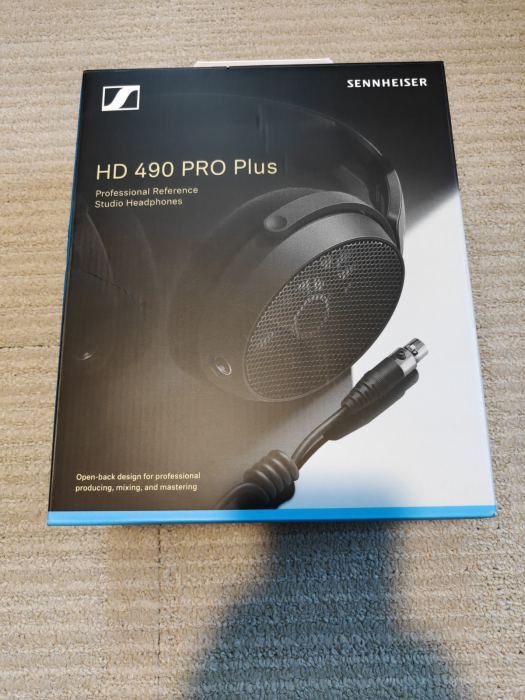 Sennheiser HD 490 Pro plus Open Back Circumaural Headphones for Studio Mixing