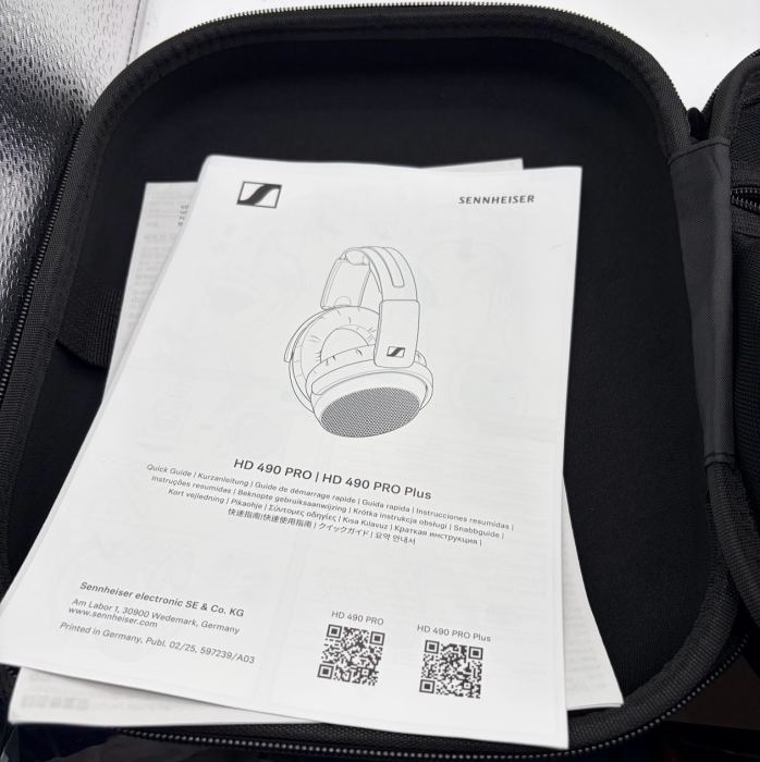 Sennheiser HD 490 Pro Open Back Circumaural Headphones for Studio Mixing