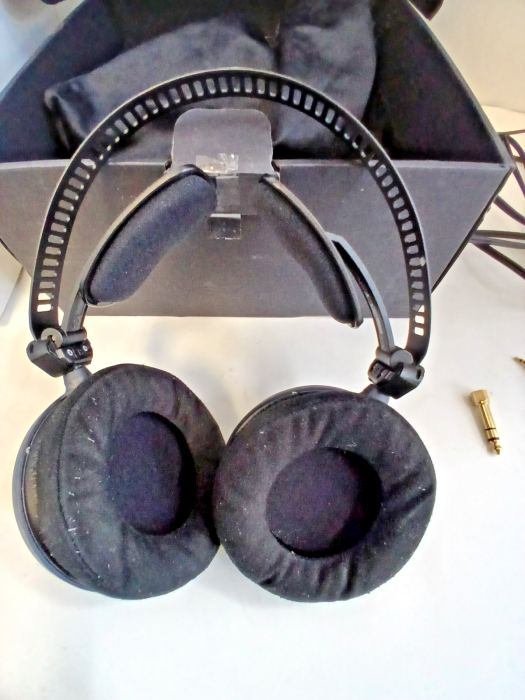 Audio-Technica ATH-R70x Professional Open-Back Headphones from Japan Used