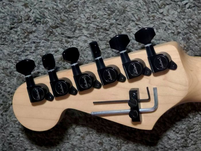 Iron Maidens,  ADRIAN SMITHS, signature  JACKSON solid Body Guitar