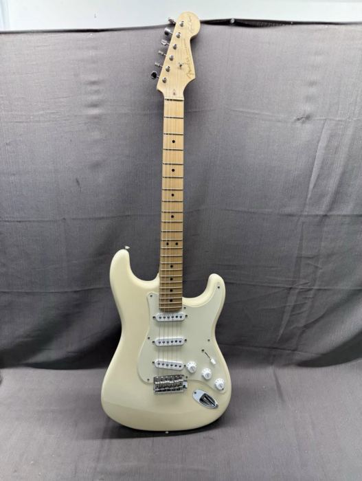 Fender Eric Clapton Signature Stratocaster Electric Guitar