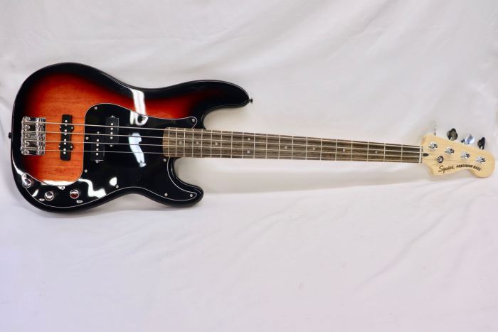 SQUIER Precision Bass 4-String Electric Bass Guitar Sunburst Indonesia