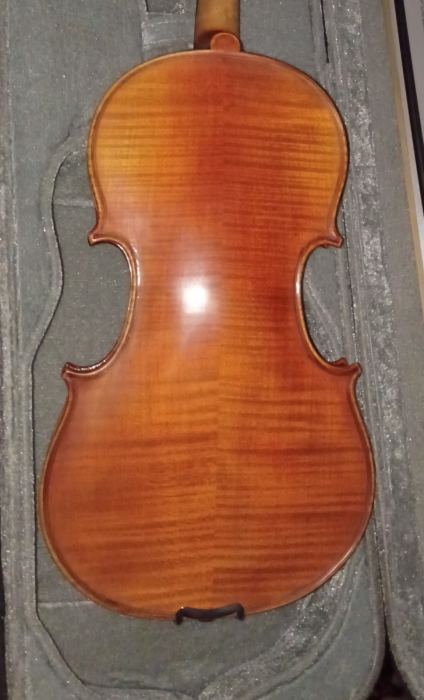 Aberto Vitali 4/4 Violin Outfit - excellent condition (from Schmidt's Music)