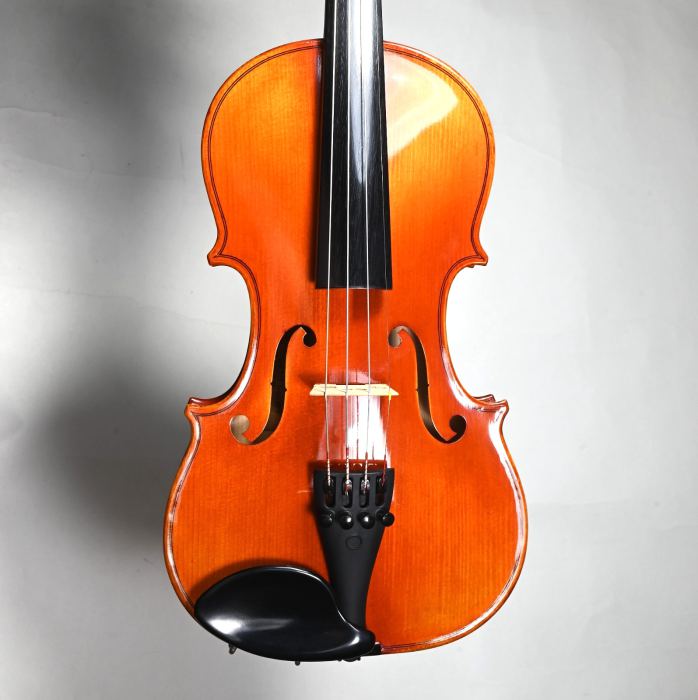 1/2 SUZUKI VIOLIN No 330 (Intermediate), Japan - Full Outfit - EXCELLENT SOUND!