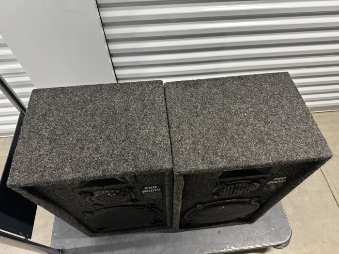 Pro Audio Studio Monitor Speakers Pair Carpeted 3-Way PA Loudspeakers 250W