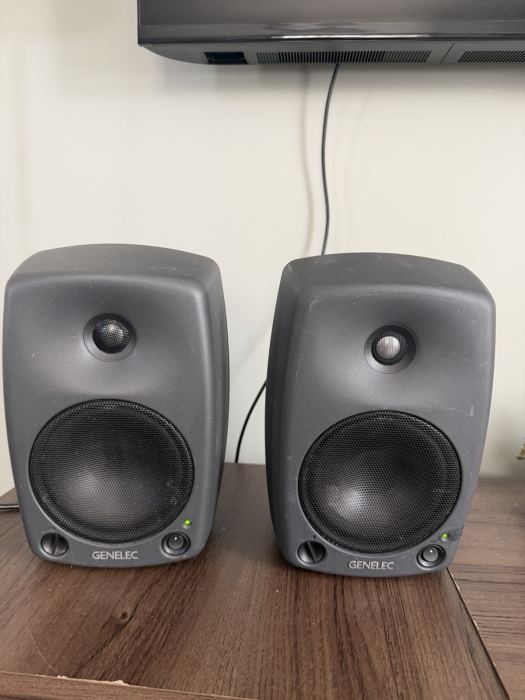 Genelec 8030A Bi-Amplified Studio Monitor Pro Audio Speakers Set Of 2 Pair